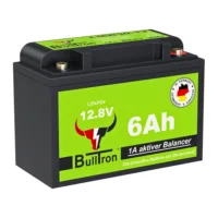 BullTron 6Ah Clesana Stützbatterie ohne Powermanagement mit Halterung Seitenansicht schräg