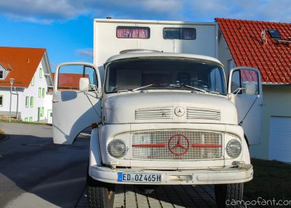 Oldtimer Lkw, Kurzhauber, Mercedes 911, Wohnmobil